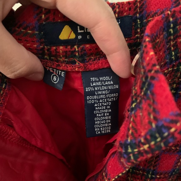 Red checkered wool shorts - Picture 2 of 2